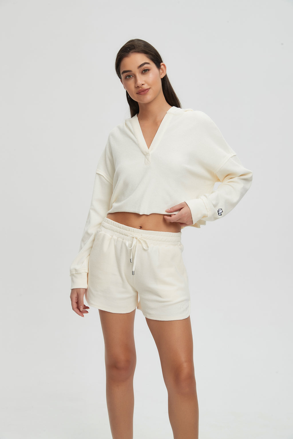 (Pre-order) Deep V Crop Hoodie SS26